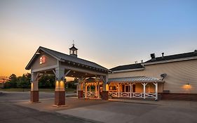 Best Western Plus University Park Inn & Suites